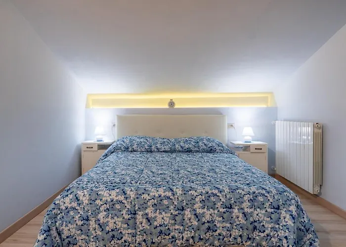 Of Flowers Apartament